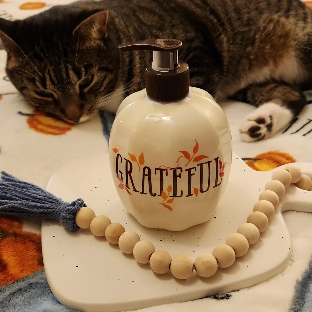 Hand soap - Picture 1 of 8